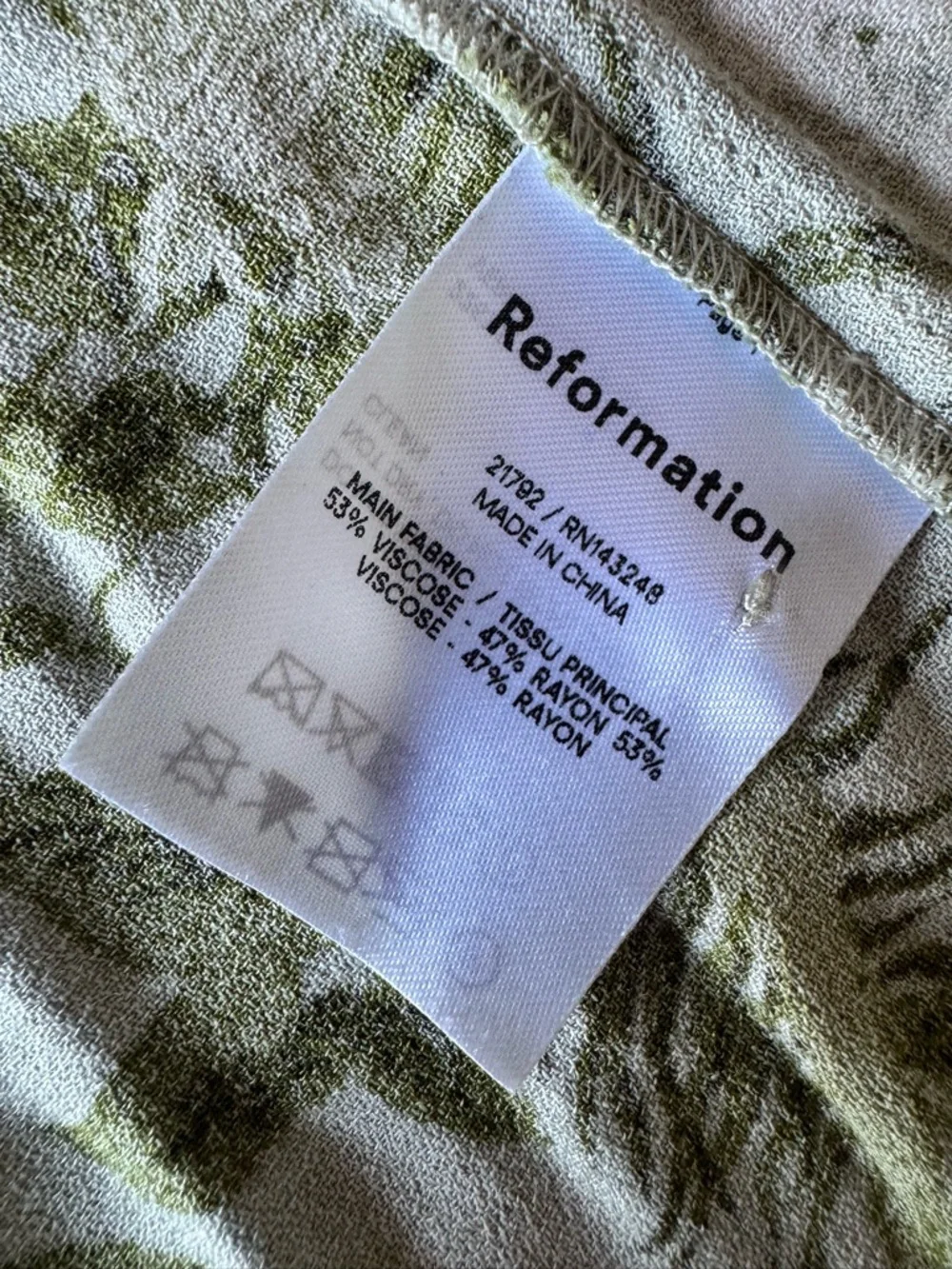 Reformation Gavin Dress Tropical Green Slit Open Back Parrots Birds Butterflies - Picture 7 of 11